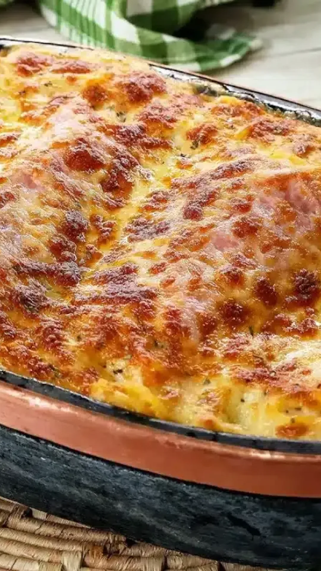 Macarrão cremoso de forno: simples, fácil e diferente de tudo que você já viu.