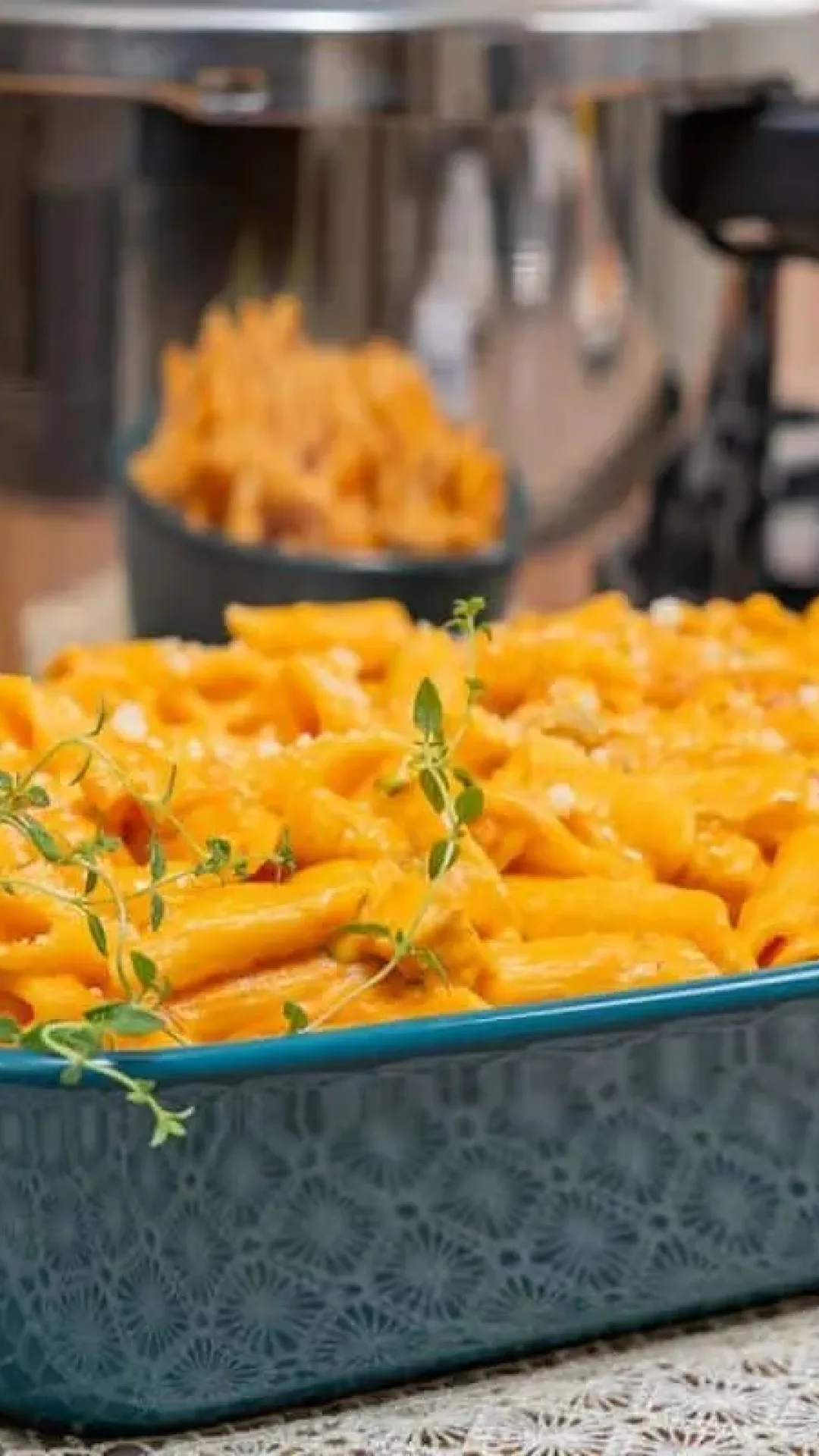 Macarrão na panela de pressão para o natal: fica tão gostoso que parece prato de restaurante