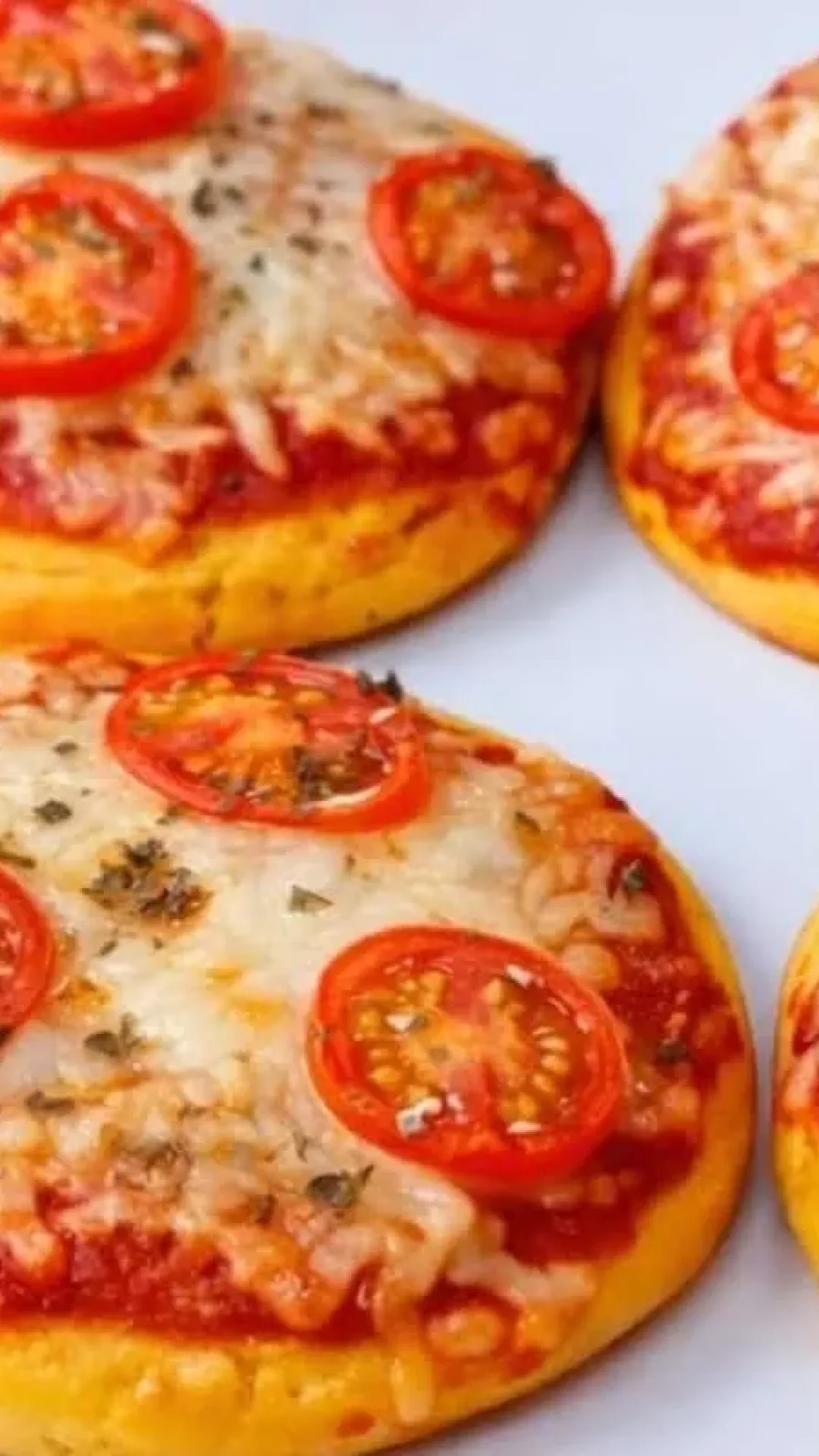 Mini pizza fit: uma delícia com poucos carboidratos e muita proteína para o seu lanche