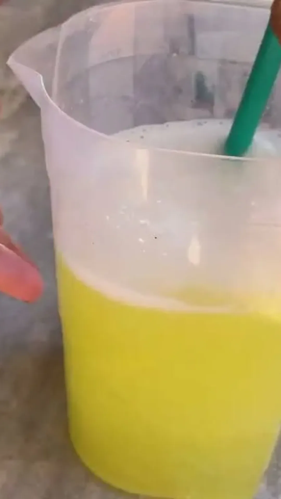 Misturinha multiuso para limpeza geral: para economizar tempo e dinheiro na hora da faxina