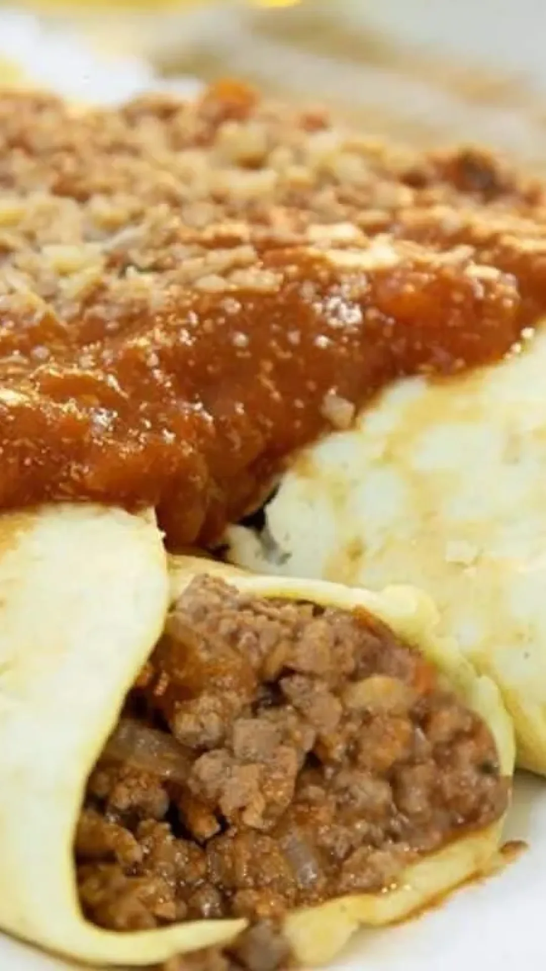 Panqueca de aveia: uma opção saudável e muito fofinha, feita com iogurte para você saborear no café da manhã ou em um lanche rápido e nutritivo