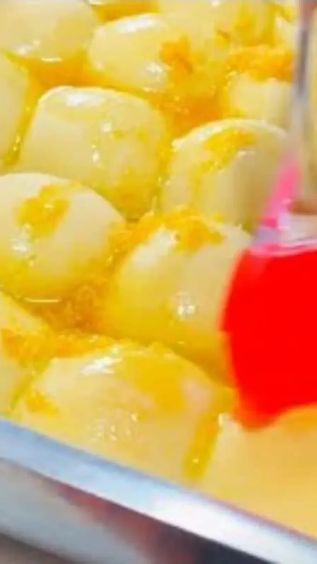 Pão bolinha de alho fofinho e saboroso que você pode até congelar para ter sempre à mão