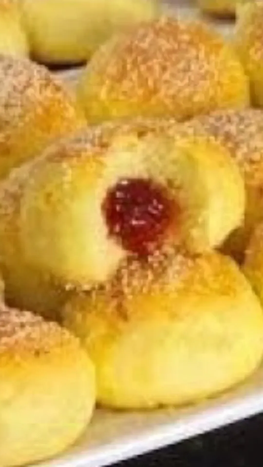 Pão de batata recheado e fofinho com goiabada para o café da manhã de réveillon em família