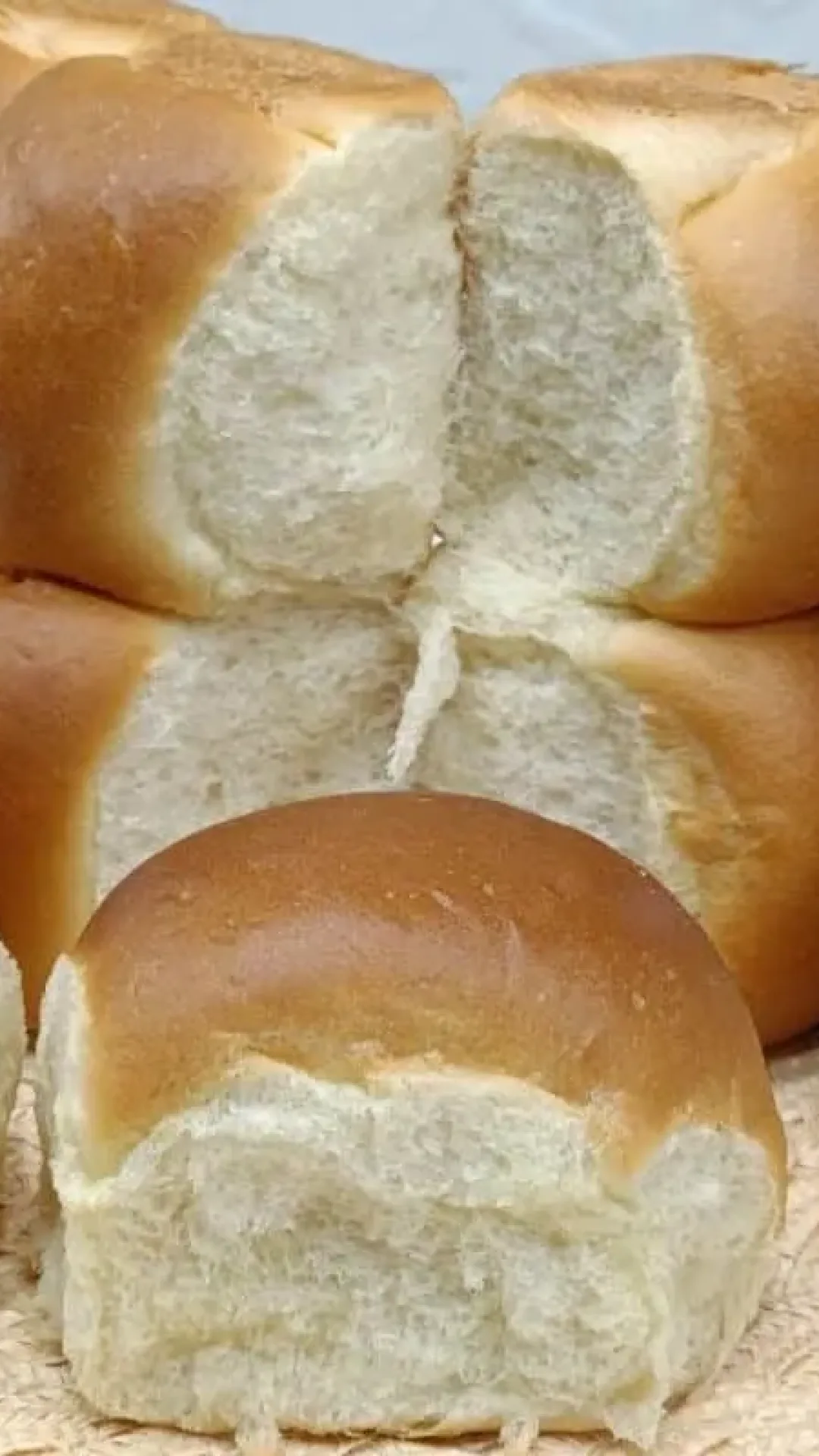 Pão doce de padaria, um pãozinho super fofinho e cheiroso que todo mundo vai pedir a receita