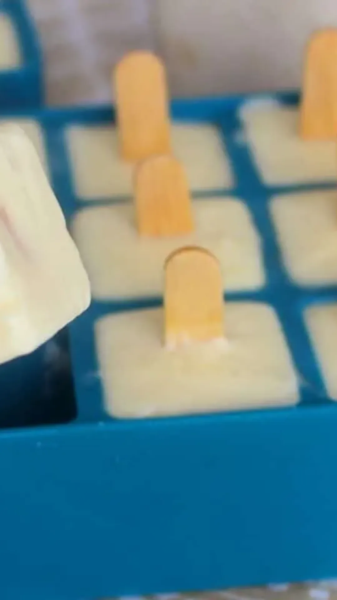 Picolé de laranja refrescante: uma opção caseira e natural para espantar o calor e fazer a alegria das crianças