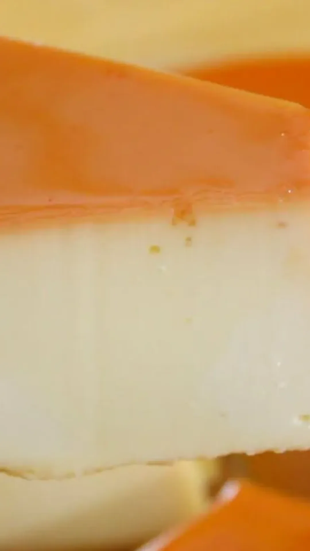 Pudim de leite condensado a sobremesa que é sucesso em qualquer mesa de almoço