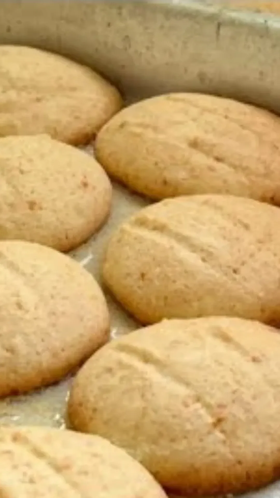 Receita de bolacha caseira crocante que derrete na boca, ideal para acompanhar um café quentinho