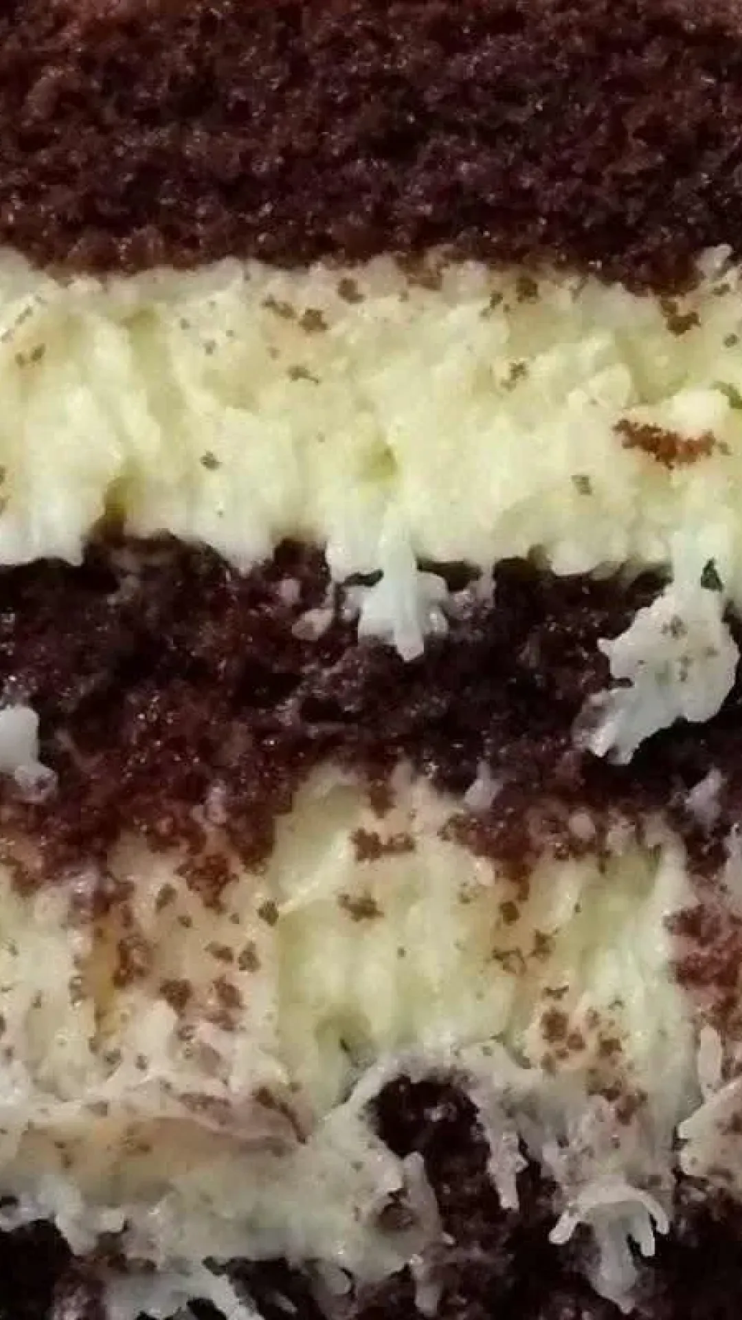 Recheio de coco para bolo prestígio que fica com uma consistência incrível que desmancha na boca