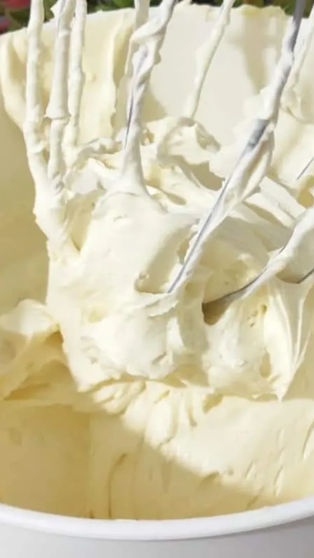 Recheio de leite ninho cremoso que não desanda e fica doce na medida certa