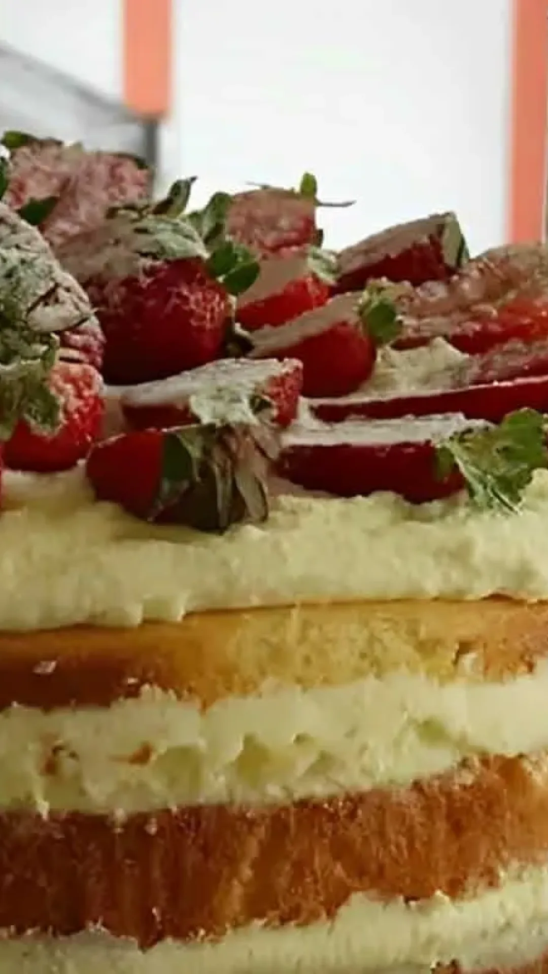 Recheio de Leite Ninho para bolos tortas pavês e outras sobremesas fácil e rende muito