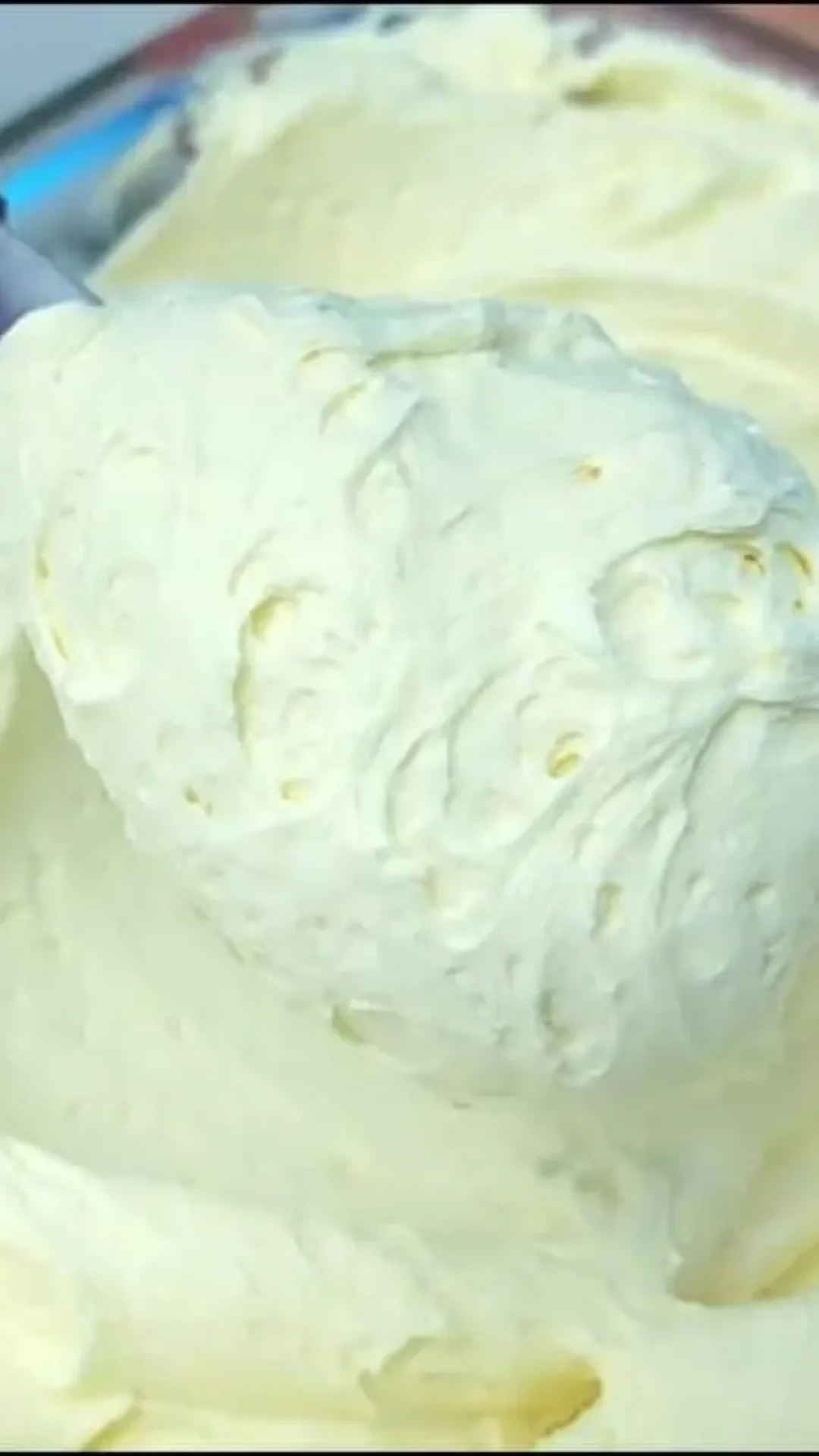 Recheio de leite ninho trufado sem fogão, cremoso e perfeito para seus bolos e sobremesas