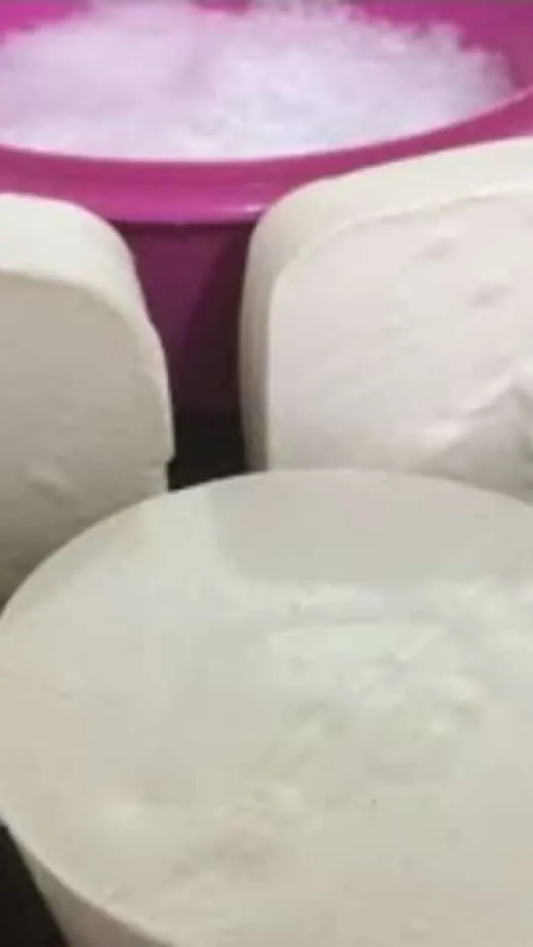 Sabão caseiro feito com apenas 3 ingredientes para você economizar e ter uma limpeza poderosa