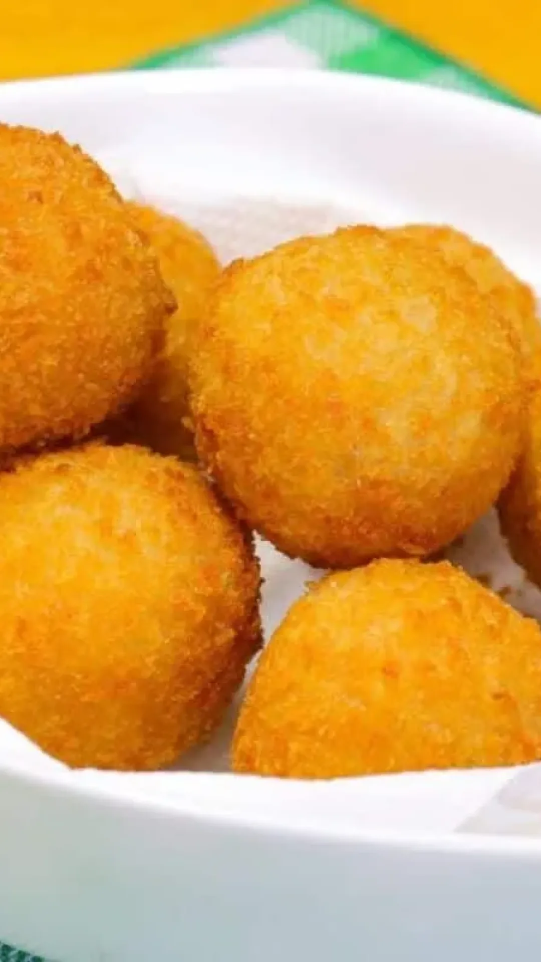 Salgado de queijo diferente: mais fácil e rápido, perfeito para festas