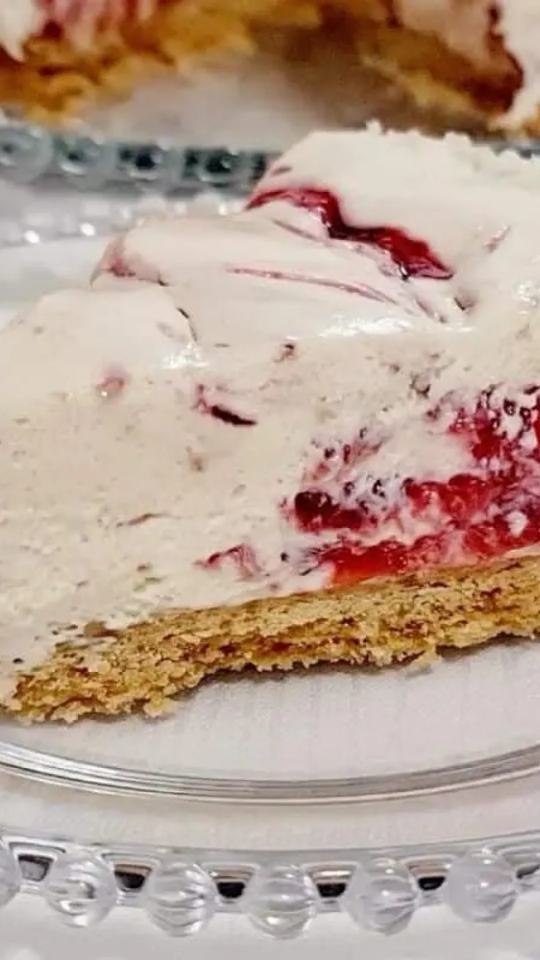 Sobremesa de morango, uma delícia com leite em pó que derrete na boca e agrada a família