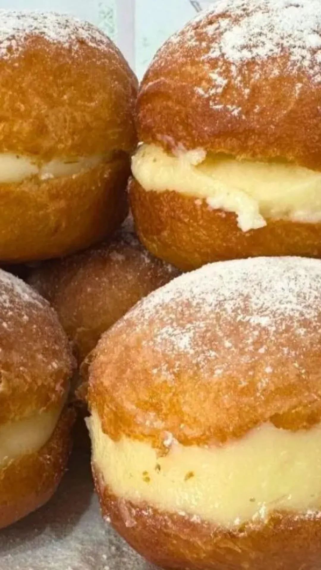 Sonho caseiro: não compre mais na padaria e aprenda a fazer essa massa que derrete na boca