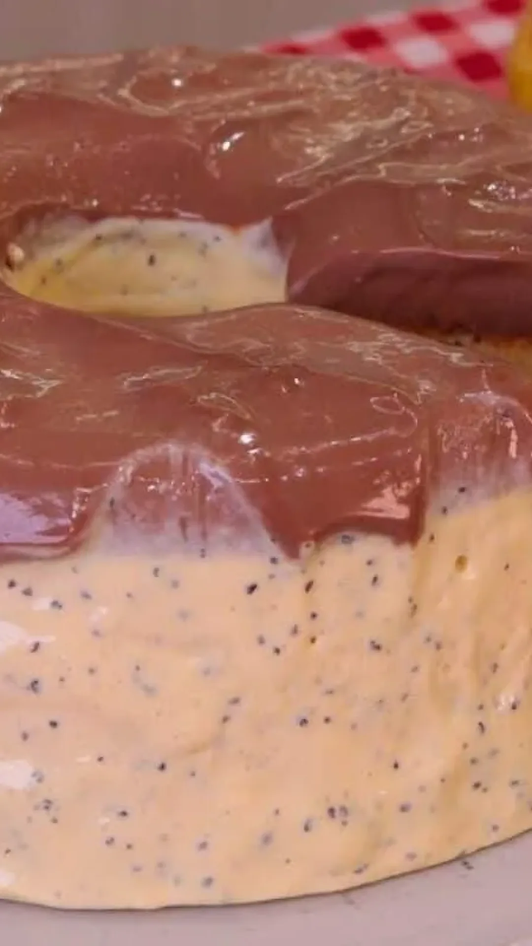 Sorvetão de maracujá trufado: uma sobremesa refrescante, linda e muito fácil de preparar