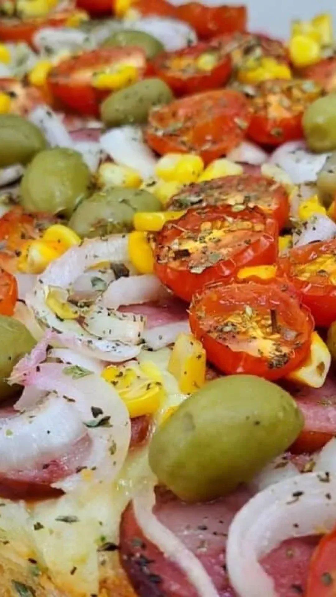 Torta com massa de iogurte de calabresa leve fácil de fazer e deliciosa para toda hora