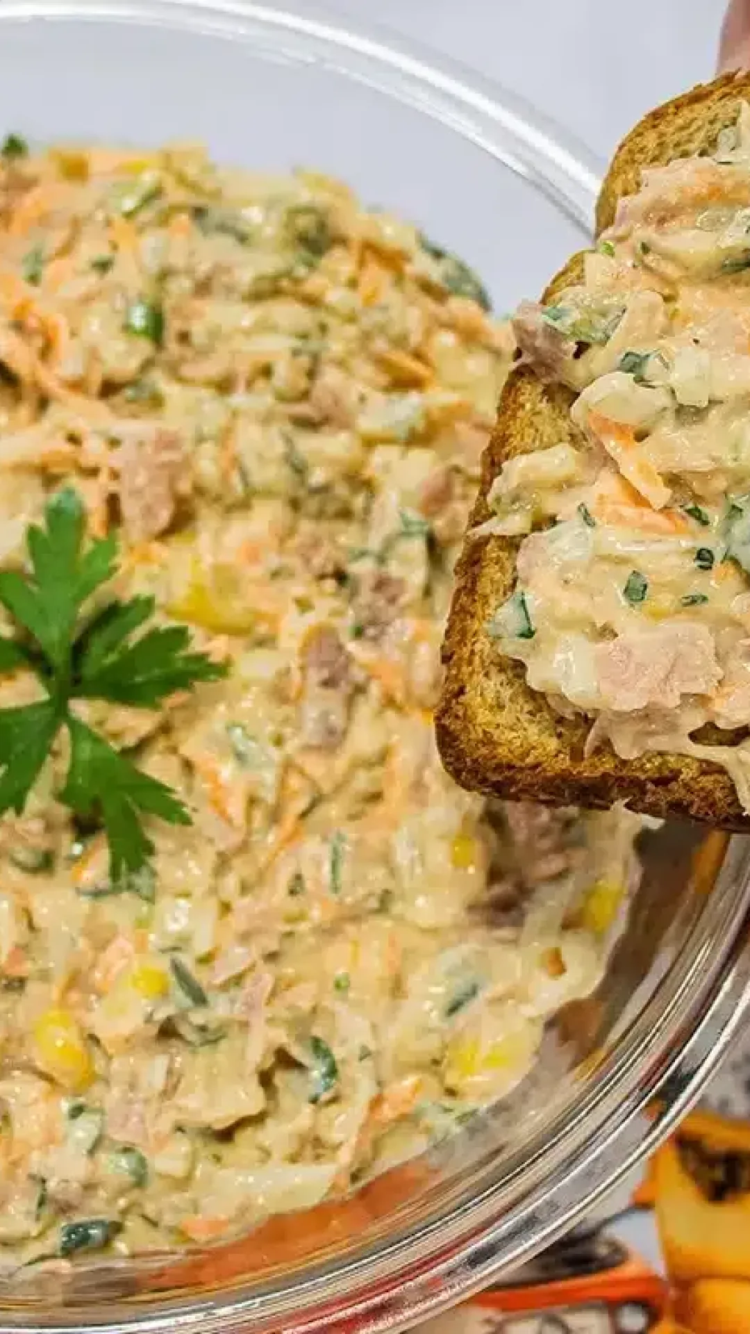 Você precisa experimentar esse patê de atum muito saboroso para comer no lanche