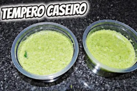 Tempero caseiro completo para deixar qualquer prato mais prá