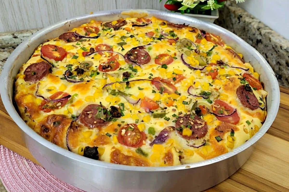 Torta caipira de fubá com linguiça calabresa uma receita de