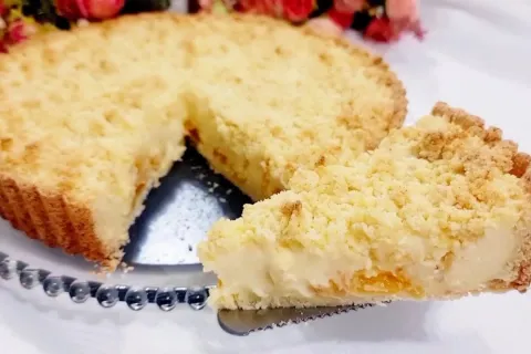 Torta cremosa de damasco: uma sobremesa diferente e irresist