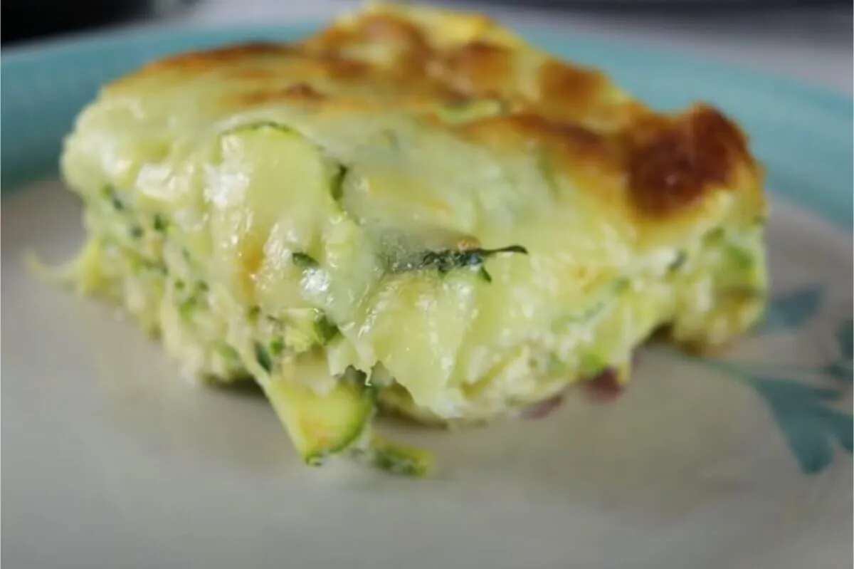 Torta de abobrinha sem farinha e sem liquidificador leve sab