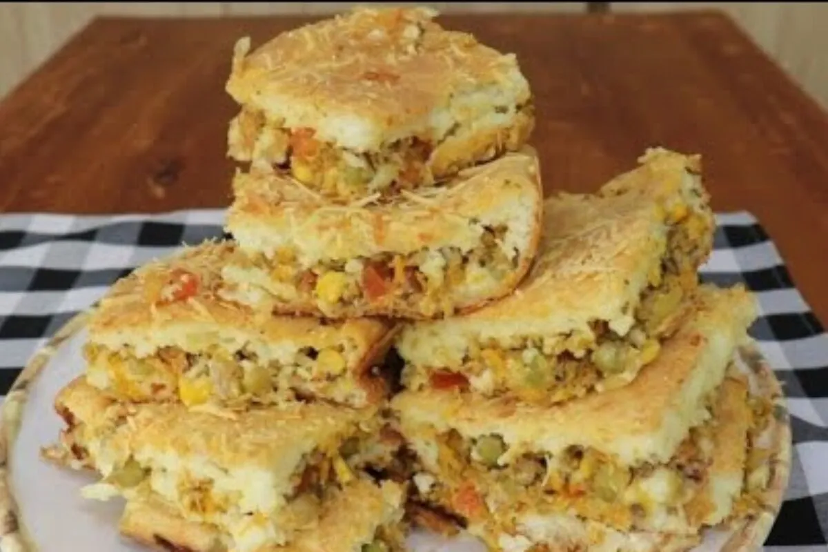 Torta de arroz amanhecido saborosa e econômica: jeito delici