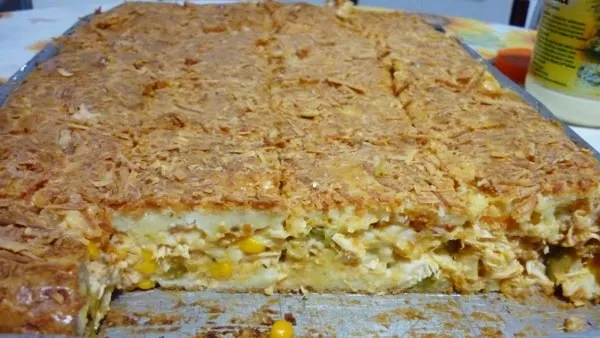 Torta de Frango com Palmito de Liquidificador