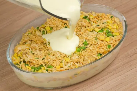 Torta de frango: feita sem farinha, sem massa e com muito re