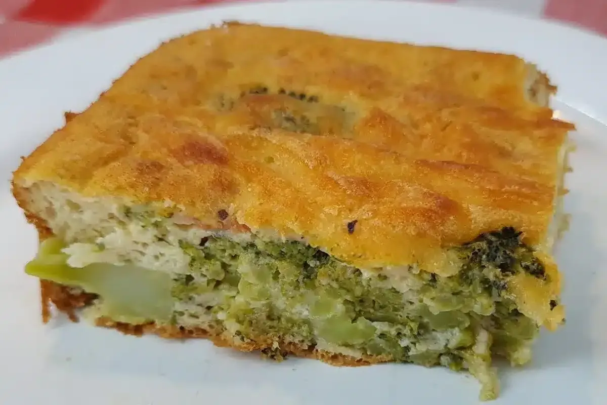 Torta de legumes saudável feita sem farinha de trigo, uma re