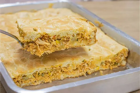 Torta de liquidificador fácil é só bater os ingredientes e a