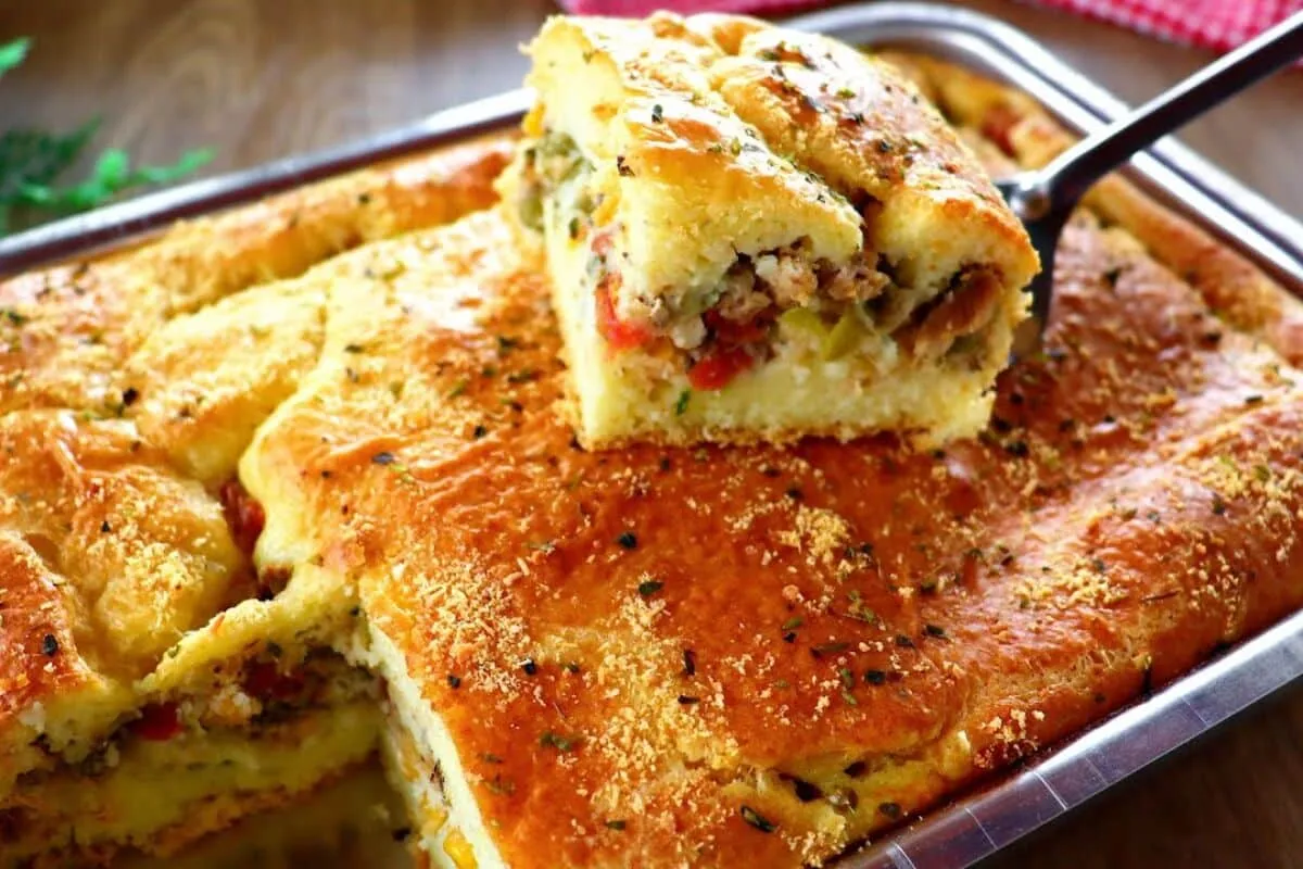 Torta de sardinha de liquidificador fofinha: molhadinha e pr