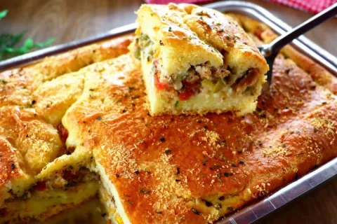 Torta de sardinha de liquidificador fofinha: molhadinha e pr