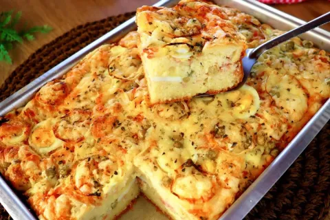 Torta portuguesa prática e rápida, com uma massa fofinha e u