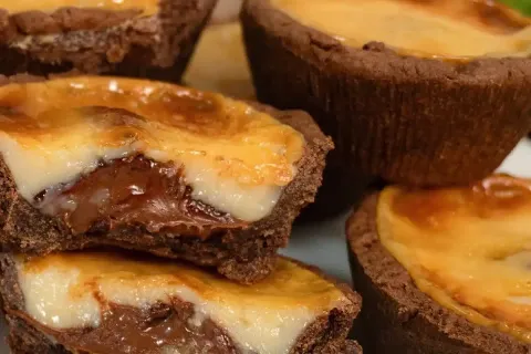 Tortelete de chocolate com leite condensado fácil e rápida, 