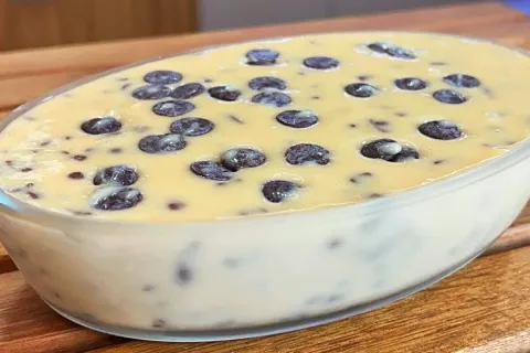 Travessa gelada feita com poucos ingredientes, para você eco