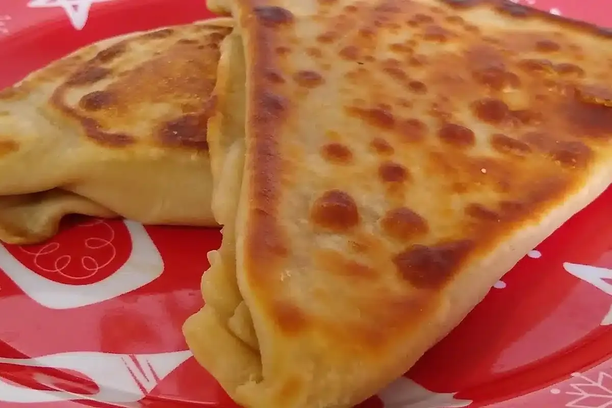 Você vai adorar esse lanche de 2 ingredientes na hora do caf